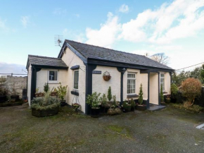 Ty Newydd Bach